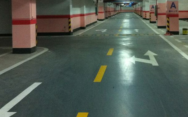 停車場地坪漆施工方案